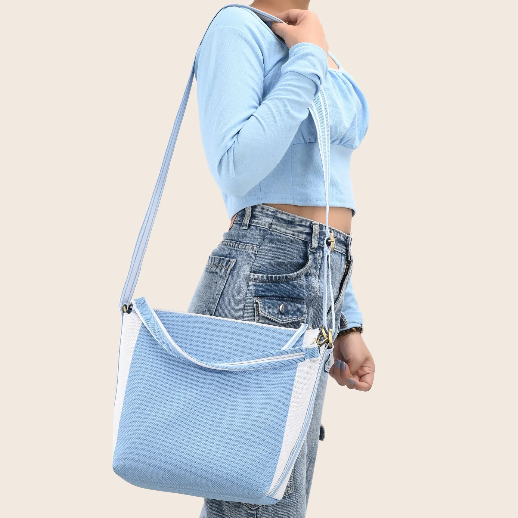 Atlas- Crossbody Sling Bag-      Blue