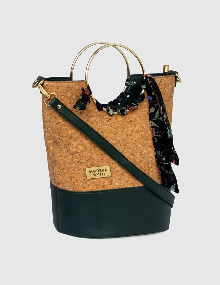 Cork Tropical Bucket Bag(Olive) | Modern Myth