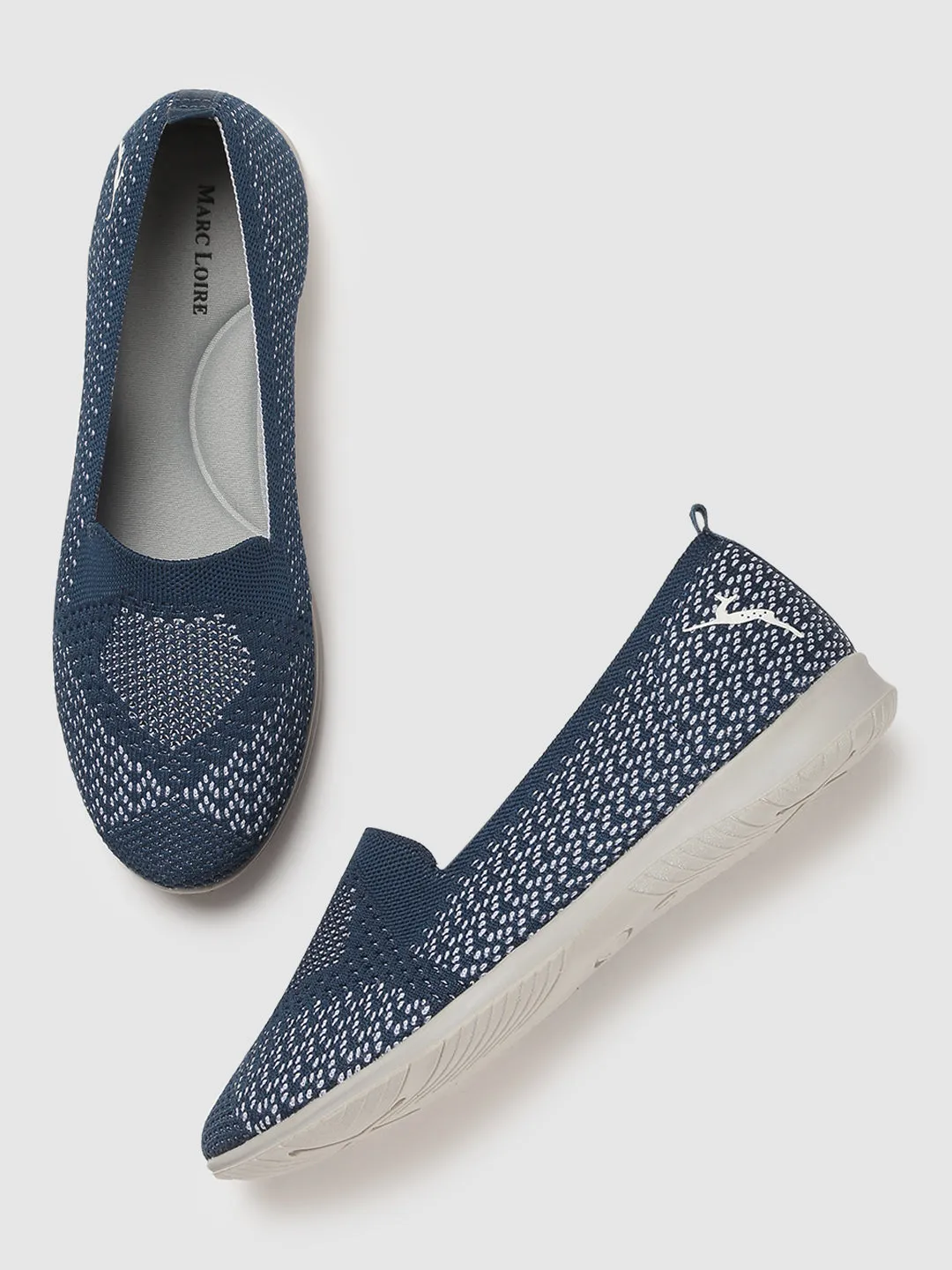 Flat Ballerinas in Woven Design