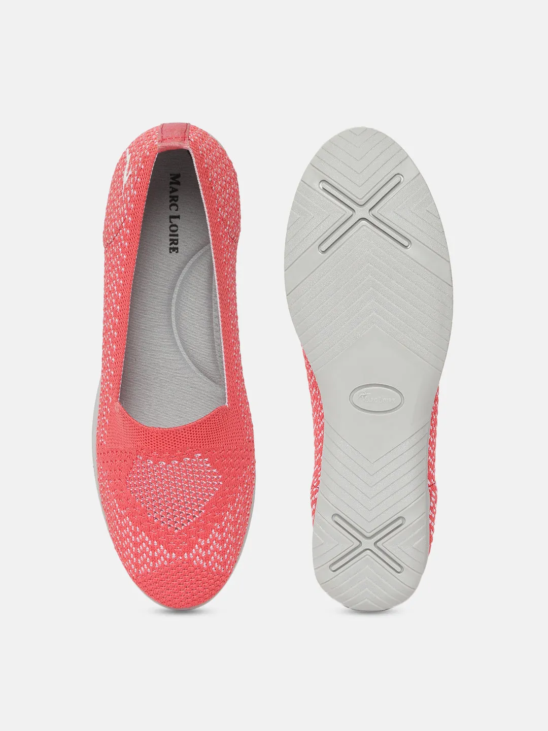 Flat Ballerinas in Woven Design