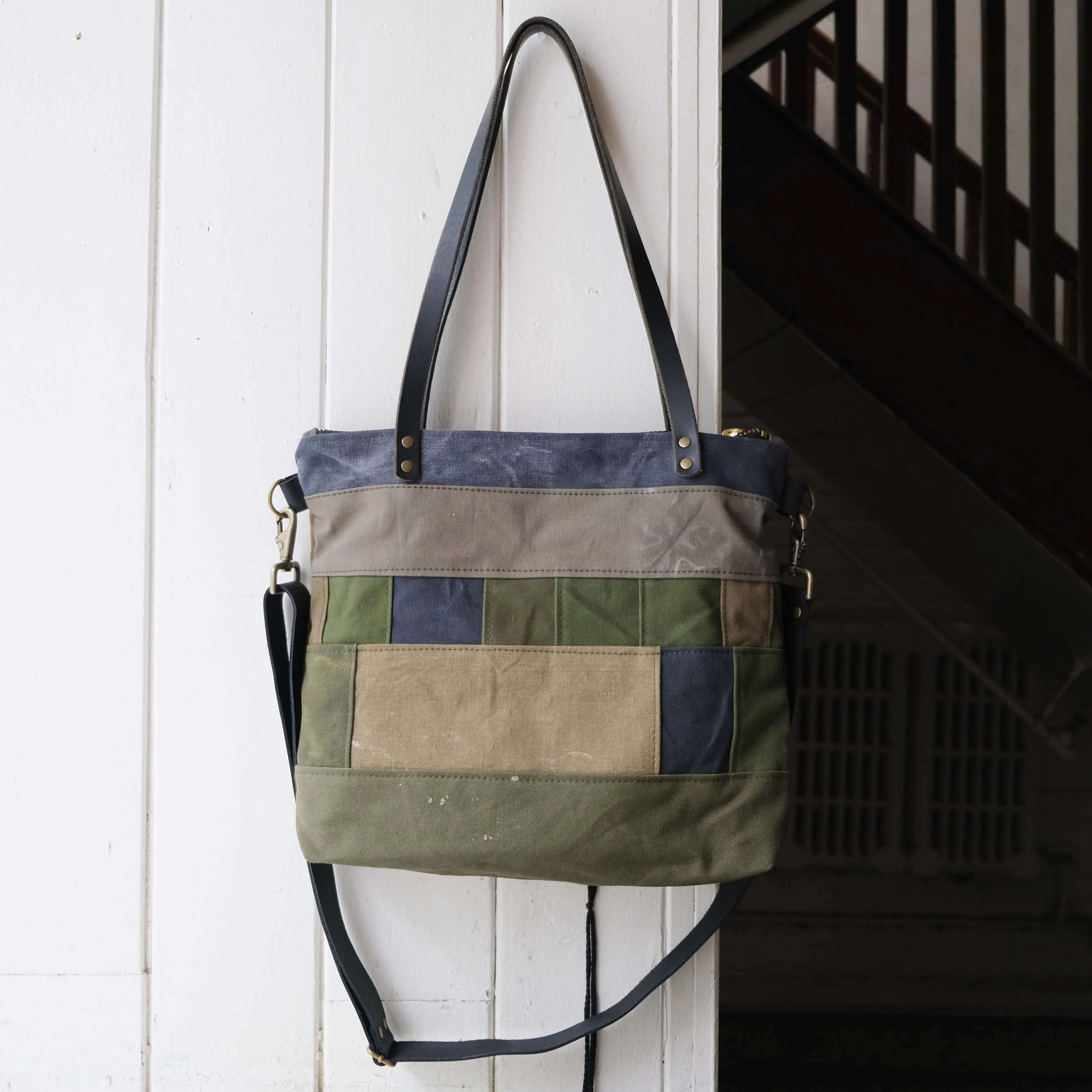 Heritage Tote No. 122