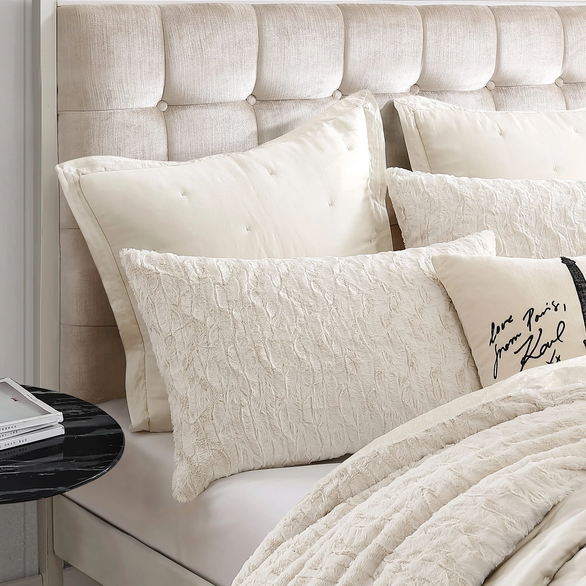 KARL LAGERFELD PARIS Heavenly Faux Fur Comforter Set