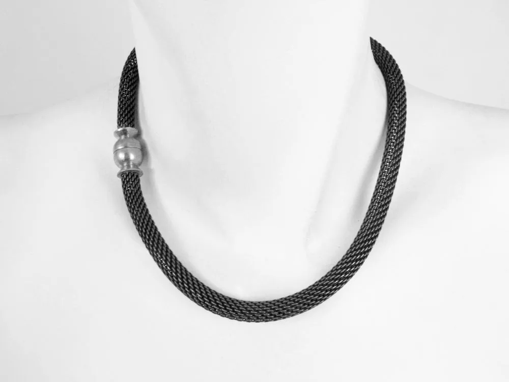 Mesh Necklace with Magnetic Ball Clasp