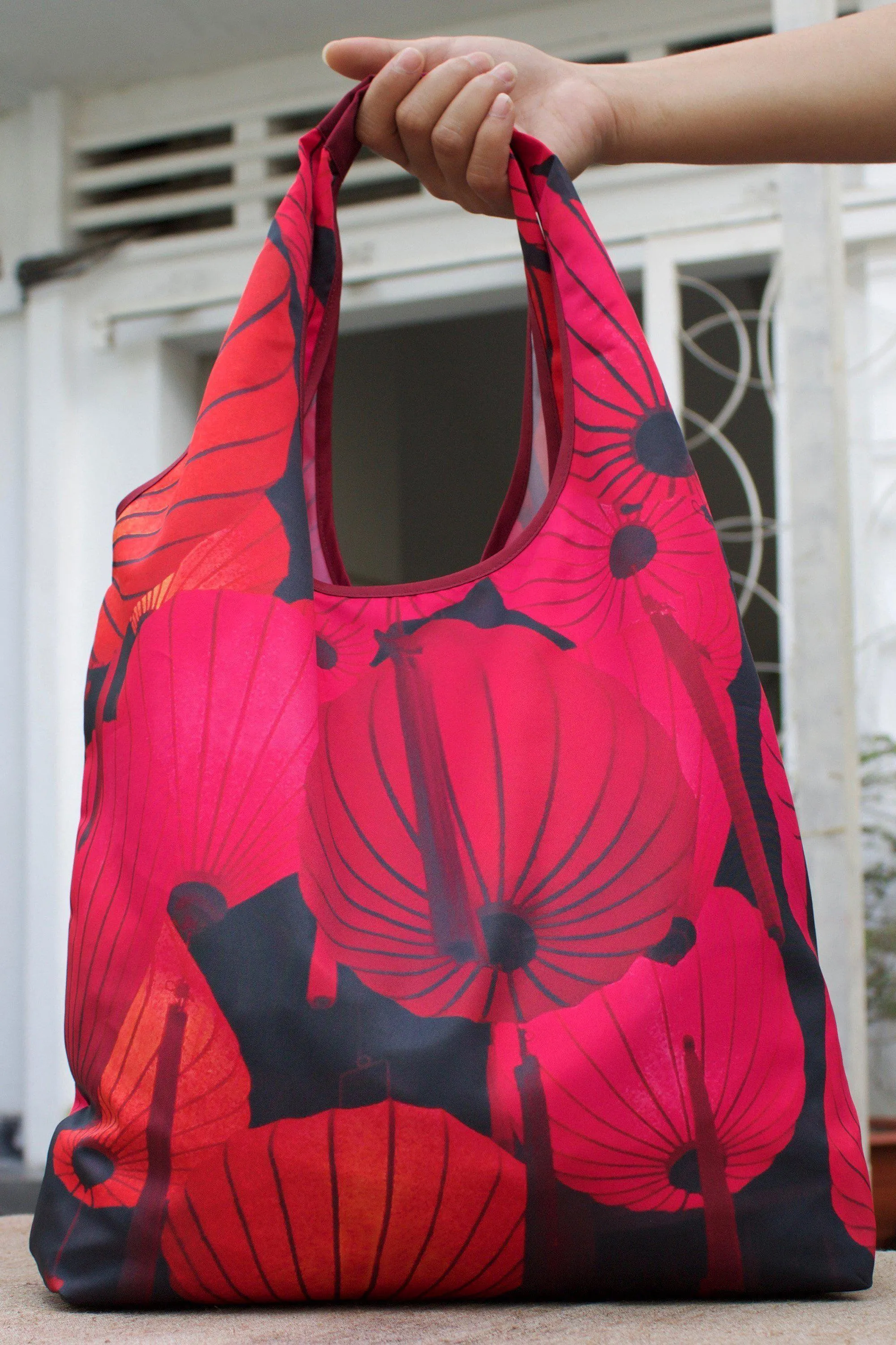 Red Lantern Foldable Tote Bag