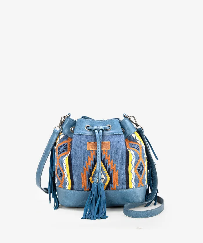 Wrangler Aztec Knitted Bucket Bag Set