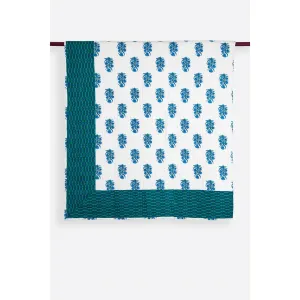 Zubeidah Tulip White and Seagreen Blockprint Reversible Cotton Quilt